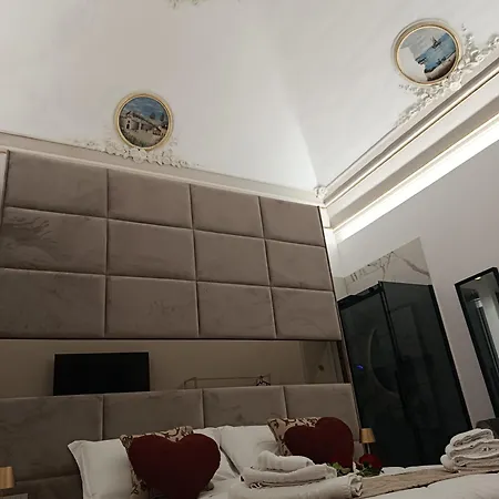 Ursino E 4*
