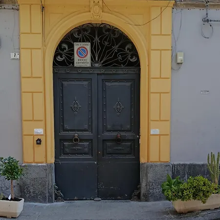 Pensión Ursino E